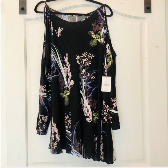 ❌sold❌Free People Tunic - Picture 4 of 8